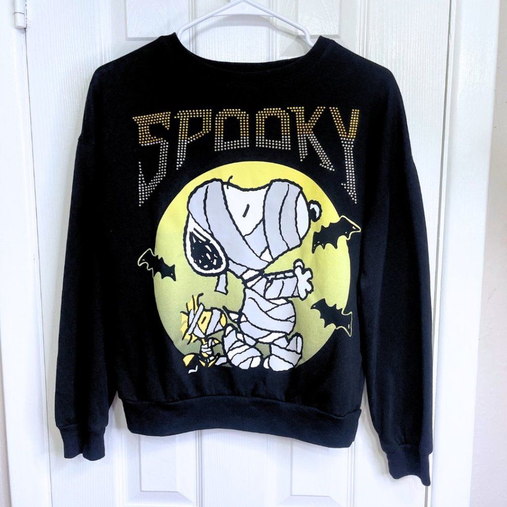 PEANUTS | Spooky Snoopy Mummy Sweatshirt Black - Studded Letters -Small